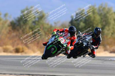 media/Jan-08-2022-SoCal Trackdays (Sat) [[1ec2777125]]/Turn 7 (1035am)/